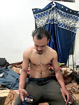 Fixvyusv online show from 12-18-25, 02:01