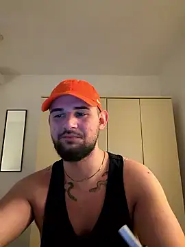 LunaFoxTip online show from 01-11-26, 07:52