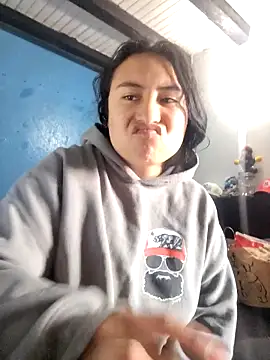 Snapshot of Venuz_Rivers_ chatting on 02-11-26, 01:49 Venuz Rivers online show from 02-11-26, 01:49