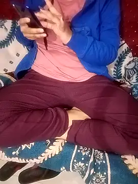 Snapshot of Sofia-111 chatting on 01-19-26, 04:05 Sofia-111 online show from 01-19-26, 04:05