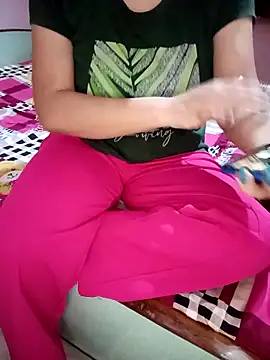 Snapshot of Sofia-111 chatting on 02-23-26, 04:48 Sofia-111 online show from 02-23-26, 04:48