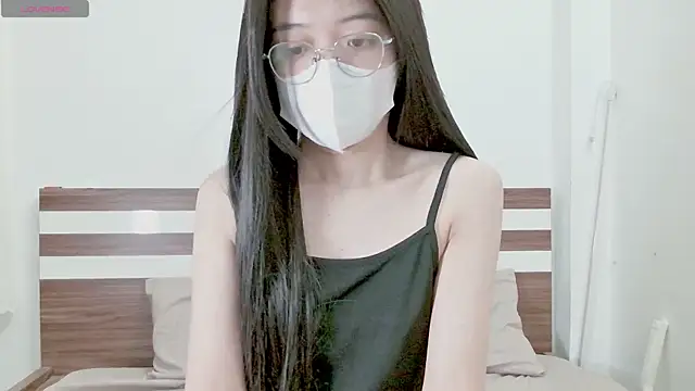 Snapshot of Gabi-tori chatting on 01-13-26, 11:59 Gabi-tori online show from 01-13-26, 11:59