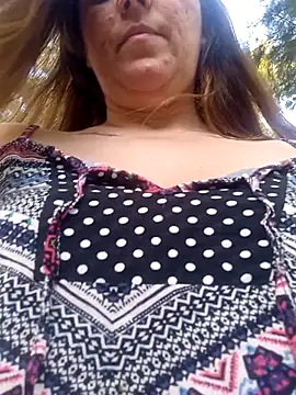 Snapshot of SofiEsteves chatting on 01-18-26, 10:02 SofiEsteves online show from 01-18-26, 10:02