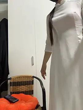 bi biii online show from 04-04-26, 02:36