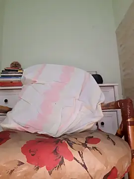 Snapshot of Erospentelhudo chatting on 03-01-26, 02:35 Erospentelhudo online show from 03-01-26, 02:35