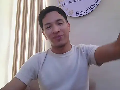 kracjunior online show from 12-19-25, 07:54