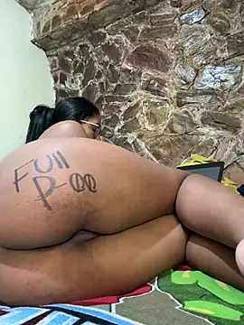 Snapshot of Gabby_Stunning chatting on 02-12-26, 01:00 Gabby Stunning online show from 02-12-26, 01:00