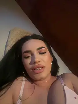 LucyLucy23 online show from 12-17-25, 06:03