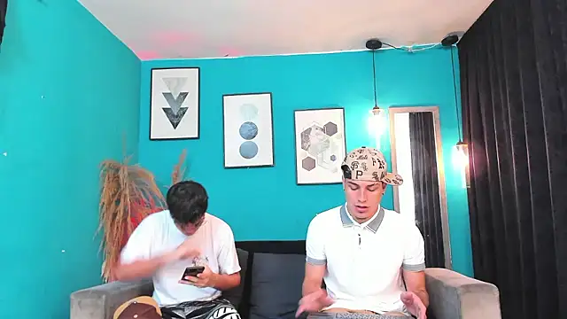 Snapshot of Oficial_KingOfHeavens chatting on 01-11-26, 07:41 Oficial KingOfHeavens online show from 01-11-26, 07:41