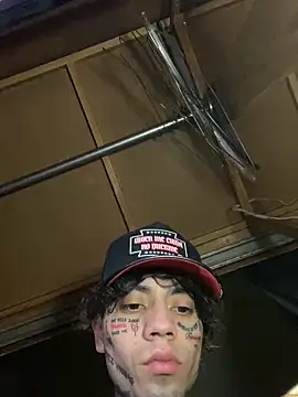 baby young online show from 12-18-25, 04:18