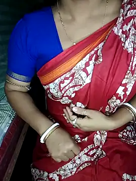 Snapshot of MAHI066 chatting on 03-22-26, 07:39 MAHI066 online show from 03-22-26, 07:39