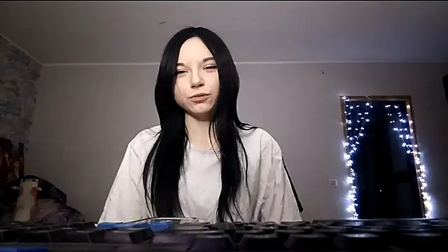 PazGingg online show from 12-21-25, 05:09