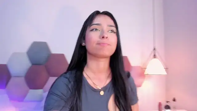 GahiaBelucci online show from 02-23-26, 12:02