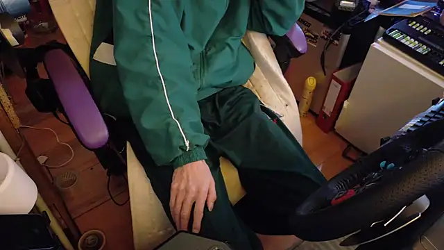 Gay-Versaut online show from 02-05-26, 08:57