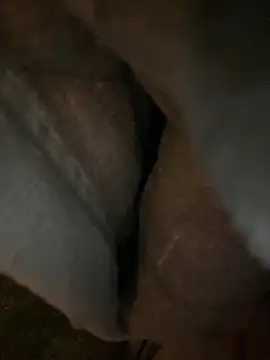 Snapshot of linh-li chatting on 01-12-26, 12:21 linh-li online show from 01-12-26, 12:21