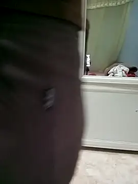 Snapshot of Sweet-Berryy chatting on 12-23-25, 12:30 Sweet-Berryy online show from 12-23-25, 12:30