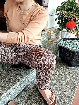 Snapshot of Sweet-Berryy chatting on 02-26-26, 08:13 Sweet-Berryy online show from 02-26-26, 08:13