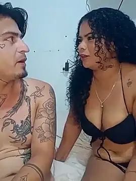 Snapshot of Fresa235 chatting on 12-22-25, 11:24 Fresa235 online show from 12-22-25, 11:24