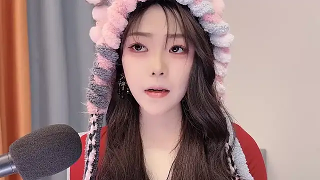 smalldaisy online show from 02-10-26, 02:04