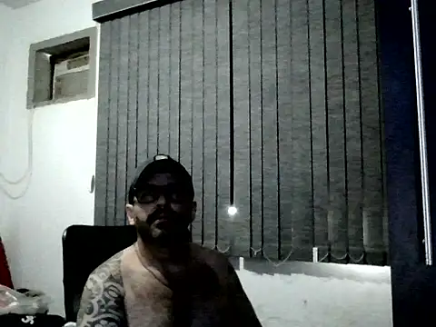 hairybeartopdominant online show from 12-19-25, 01:07