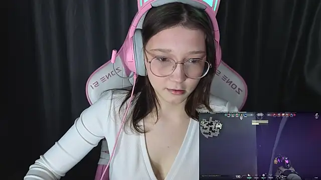 Pink-Aura- online show from 01-12-26, 07:19