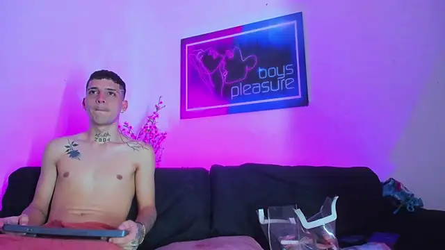 Pleasure boys hot online show from 03-12-26, 06:58