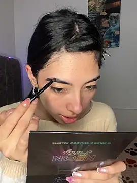 junorise23 online show from 02-16-26, 03:35