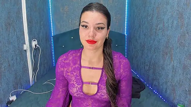 RedAssHottie online show from 09-14-25, 03:05