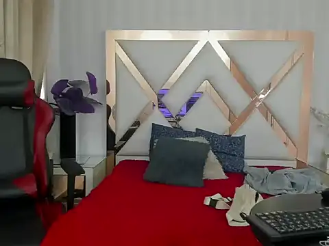 ThomasThund online show from 01-12-26, 01:27