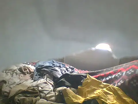 Snapshot of karelyruiz15 chatting on 03-30-26, 07:26 karelyruiz15 online show from 03-30-26, 07:26