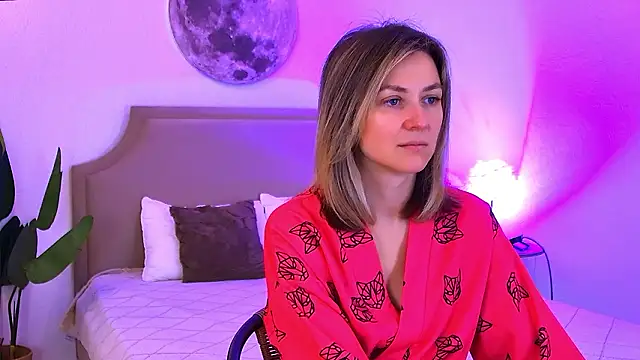 EmeraldGlow online show from 02-21-26, 02:40