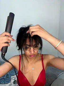 ValentinaEvanz online show from 01-15-26, 04:22