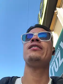 Snapshot of Latin_Paisa_Boy chatting on 02-27-26, 12:38 Latin Paisa Boy online show from 02-27-26, 12:38