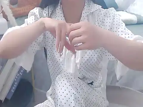 Snapshot of yukachan-22 chatting on 02-24-26, 02:53 yukachan-22 online show from 02-24-26, 02:53