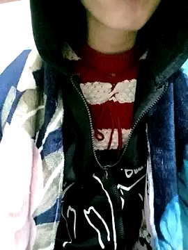 Snapshot of damsun_22 chatting on 01-08-26, 07:49 damsun 22 online show from 01-08-26, 07:49