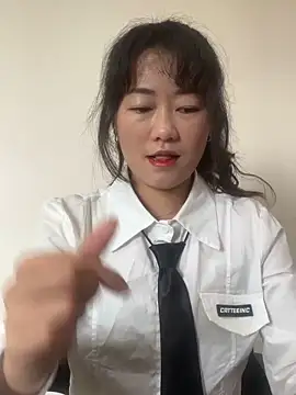 Molly-xiao online show from 04-16-26, 01:28