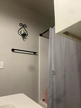 Trippyyb28 online show from 02-18-26, 07:48