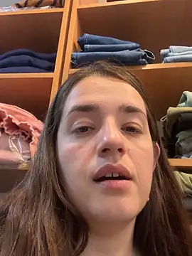 Snapshot of lele202526 chatting on 04-16-26, 05:25 lele202526 online show from 04-16-26, 05:25