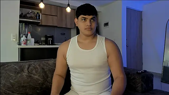 Nicole and thiago1 online show from 01-08-26, 01:46