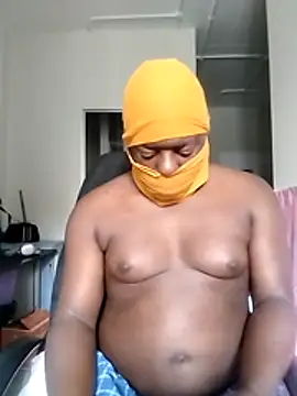 Snapshot of Bra-G chatting on 02-26-26, 10:14 Bra-G online show from 02-26-26, 10:14