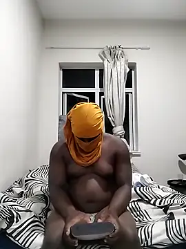 Snapshot of Bra-G chatting on 02-28-26, 07:15 Bra-G online show from 02-28-26, 07:15