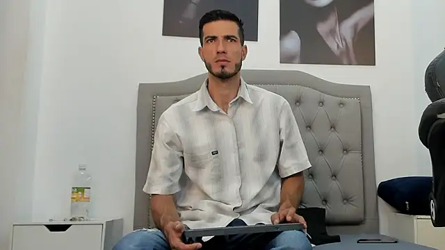 Snapshot of marc_ruffa chatting on 02-04-26, 07:53 marc ruffa online show from 02-04-26, 07:53