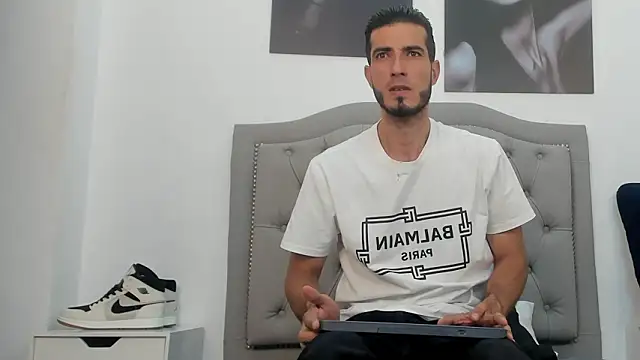 Snapshot of marc_ruffa chatting on 02-10-26, 07:29 marc ruffa online show from 02-10-26, 07:29