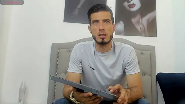 Snapshot of marc_ruffa chatting on 02-12-26, 07:42 marc ruffa online show from 02-12-26, 07:42