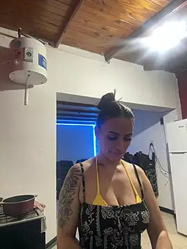 donatella07 online show from 01-12-26, 12:16