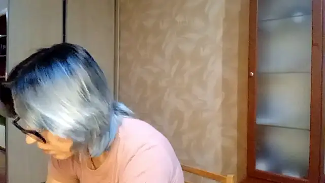 EvonTabb online show from 02-08-26, 03:04