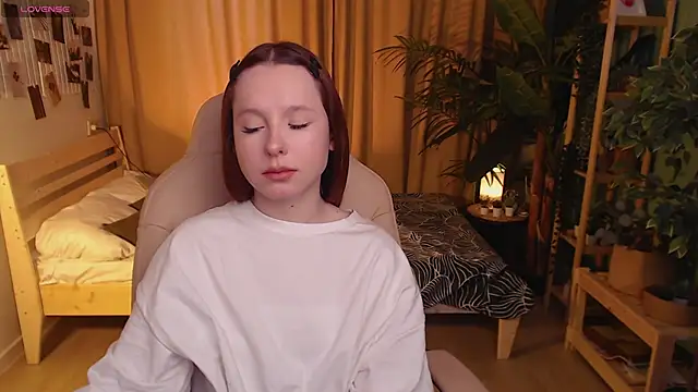 Haya Harareet online show from 02-21-26, 08:04