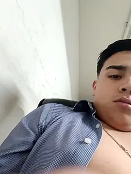 Snapshot of Yosoyelmismo-6737 chatting on 02-09-26, 11:53 Yosoyelmismo-6737 online show from 02-09-26, 11:53