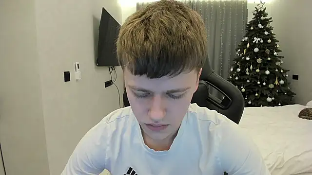 Snapshot of bonekoambalabu chatting on 01-18-26, 04:33 bonekoambalabu online show from 01-18-26, 04:33