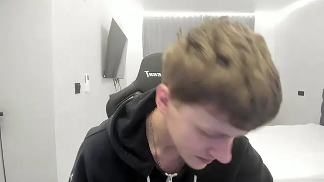 Snapshot of bonekoambalabu chatting on 02-10-26, 02:37 bonekoambalabu online show from 02-10-26, 02:37